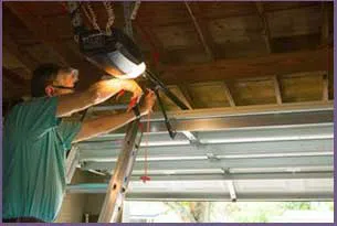 Community Garage Door Service Devens, MA 978-890-3012 - 6-content-door-repair